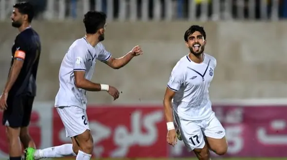 استقلال و غندی پور : هنوز معلوم نیست!