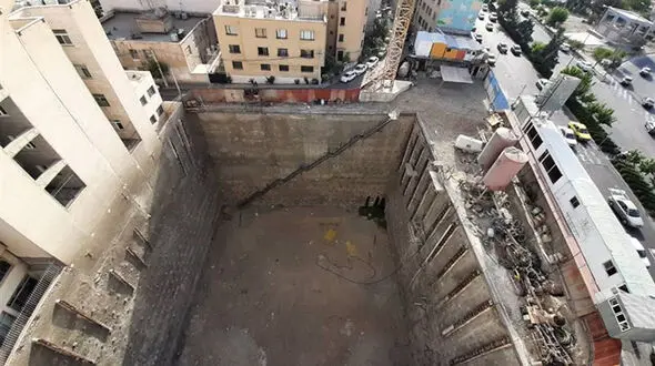 بی‌اعتنایی شهرداری به دستور دادستانی برای رفع خطر از "گود مرزداران" + عکس 