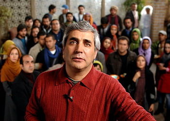 فیلم / حاتمی‌کیا: من برای این سریال از رهبری اذن گرفتم ... رهبری  سه بار گفتند «عالی بود» ... وقتی رهبری ...نفس من باز شد و...
