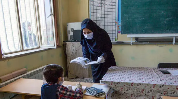 آموزش دهندگان غیرفعال به نهضت سوادآموزی بازگشتند