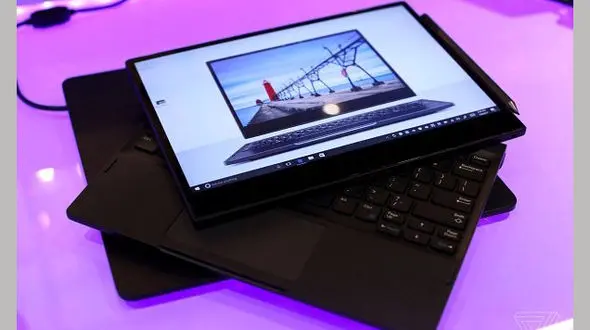 آغاز فروش اولین لپ تاپ بدون سیم دنیا+ عکس