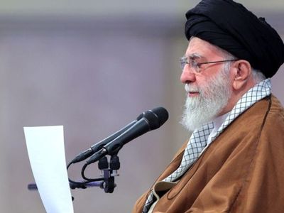 عکسی  از ۱۲ سالگی رهبر انقلاب
