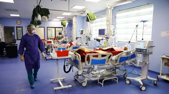 کرمانپور: وضعیت بیمارستان ها نگران کننده است/ باید به هم رحم کنیم