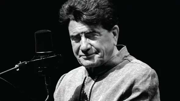 آواز همایون بر مزار استاد شجریان/ اولین سالگرد خسروی آواز ایران برگزار شد