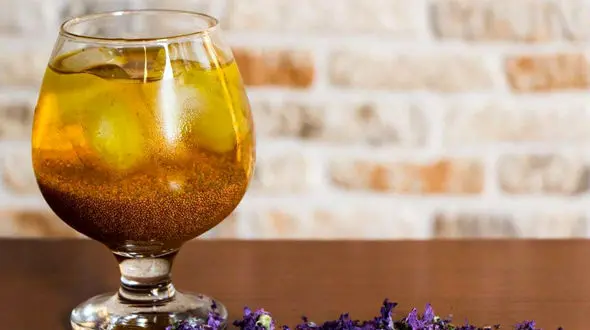 نجات از بوی بد دهان با خاکشیر + اینفوگرافی