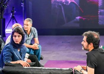جدیدترین تصاویر از آبان (لاله مرزبان)، ثابت (شهاب حسینی) و «امیر» (میرسعید مولویان) در سریال «آبان»
