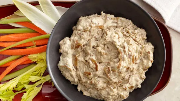 دیپ پیاز خوشمزه باچیپس ترتیلا 