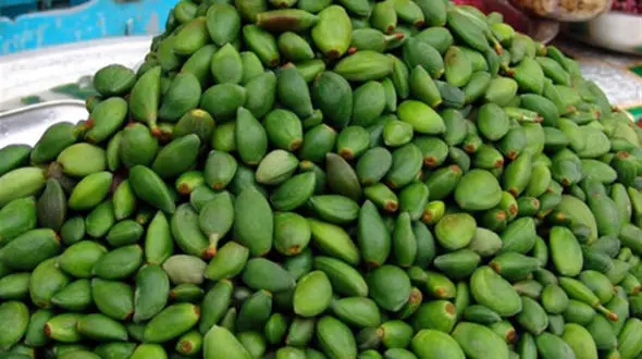 کدام میوه‌های نوبرانه فصل بهار در میادین میوه و تره بار ارزان شد؟