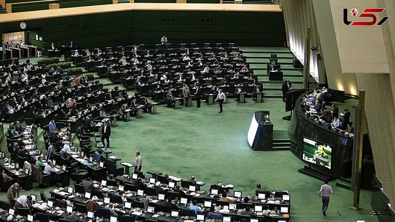 انتقاد نماینده مجلس از پاداش ۵۰۰ میلیون تومانی هیات مدیره بانک تجارت