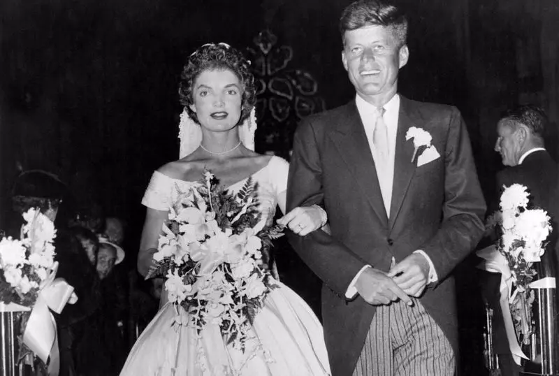 لباس عروس قدیمی