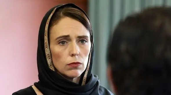 واکنش عجیب خانم سیاستمدار نیوزلندی بعد از قتل عام مسلمانان در مسجد+تصاویر