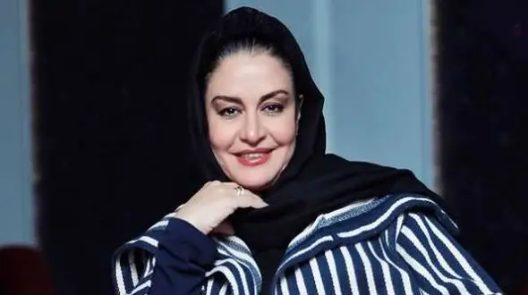 استعداد خیره‌کننده مریلا زارعی در اجرای انواع گویش‌ها و زبان‌ها؛ از گیلکی و کردی تا لهجه جنوبی و انگلیسی!