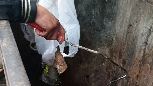 زباله‌گردی نوجوان 18 ساله مبتلا به HIV در گرگان/ فعالیت 2 هزار زباله گرد در استانی که پتانسیل گسترش گردشگری دارد