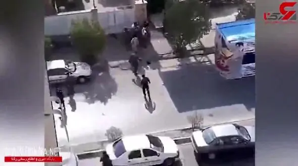 فیلم دیده نشده از حادثه تروریستی اهواز / 4 داعشی 12 دقیقه شلیک کردند و حتی تیر خلاص هم زدند!
