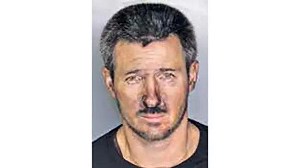 سارق بدشانس دردودکش گیر کرد + عکس