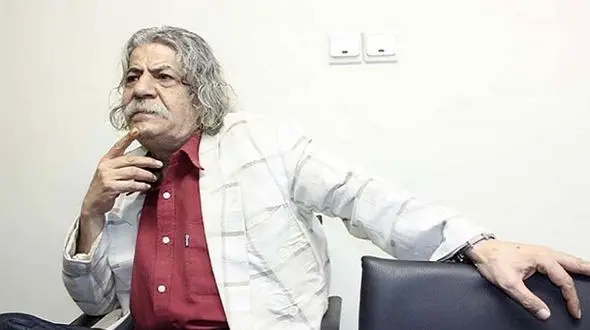 تصادف شدید صدرالدین حجازی بازیگر سینما در جاده کرج با گاردریل