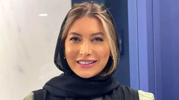 دکوراسیون خانه فریبا نادری عروس حشمت فردوس در سریال ستایش؛ از دیوارکوب های خاص و پرده و پنجره با کلاس تا میز ناهارخوری و کوزه عتیقه