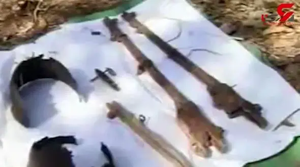 فیلم غم انگیز از کشف بقایای جسد سربازان جنگ + تصویر