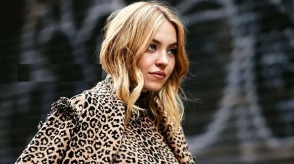 بیوگرافی، عکس های شخصی و زندگی خصوصی سیدنی سوئینی + عکس