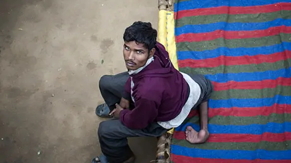 این مرد 4 پا دارد +تصاویر 