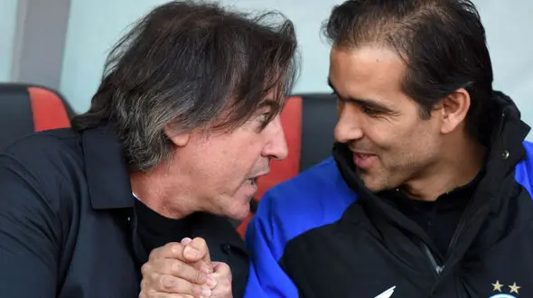 مربی استقلال قراردادش را فسخ کرد / بقیه خارجی ها برمی گردند؟