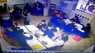 صحنه های تیراندازی مرگبار دانش آموز 15 ساله در کلاس درس+ تصاویر و فیلم