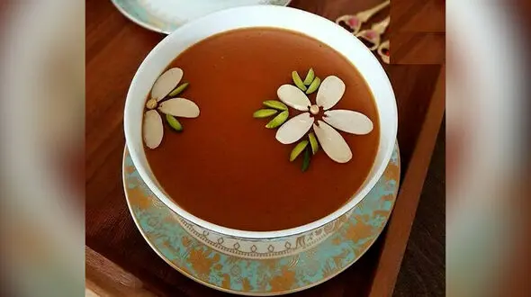 فیلم دستور پخت فرنی خرما / میان‌ و عده‌ای مغذی و انرژی‌ بخش