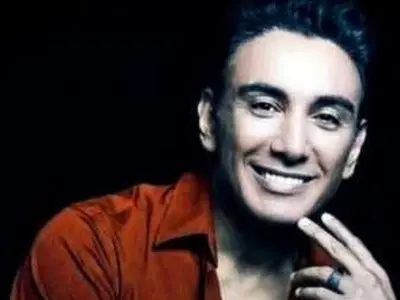 دانلود آهنگ شادمهر عقیلی  به نام بد قول / دیدمت پیش تو‌ جا موندش