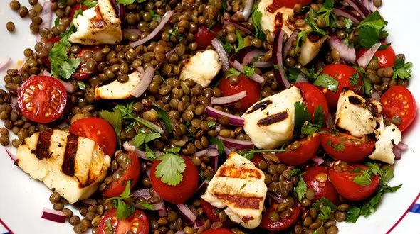 سالادی رژیمی عدس برای کاهش وزن