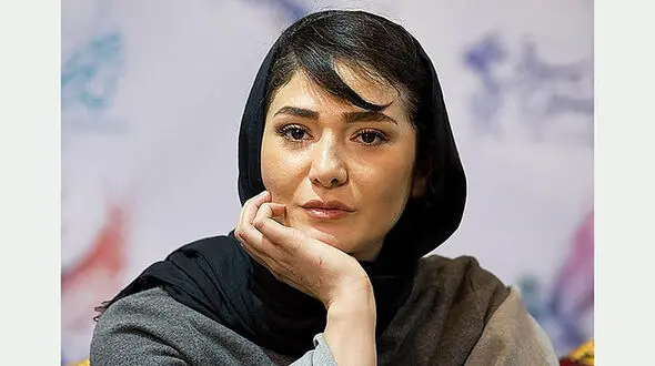 فیلم پوشش جنجالی مینا وحید در محرم ! / خانم بازیگر پاسخ داد !