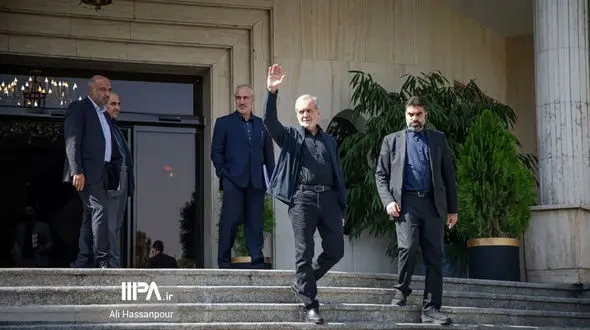 پزشکیان: فعلاً پیامی از دولت آمریکا دریافت نکردیم