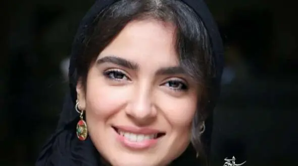 شباهت جالب مونا کرمی بازیگر از سرنوشت به برادرش