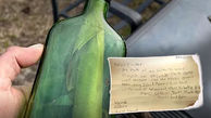 نامه در بطری ۳۲ سال بعد از آب گرفته شد ! / 2 دانش آموز چه کردند ؟! + عکس