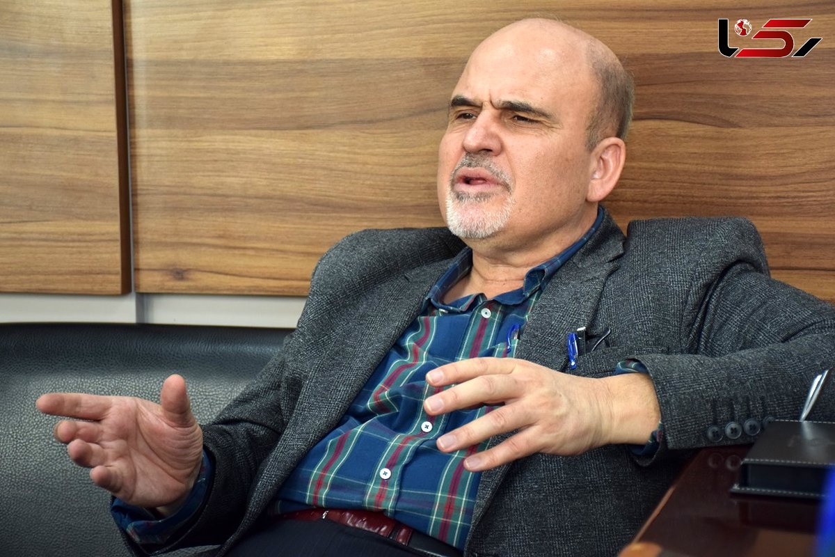 جلایی پور : تندروها در قم با لنگه کفش به علی لاریجانی حمله کردند! / این مملکت چقدر باید برای یک سری تندرو متوهم تاوان بدهد؟