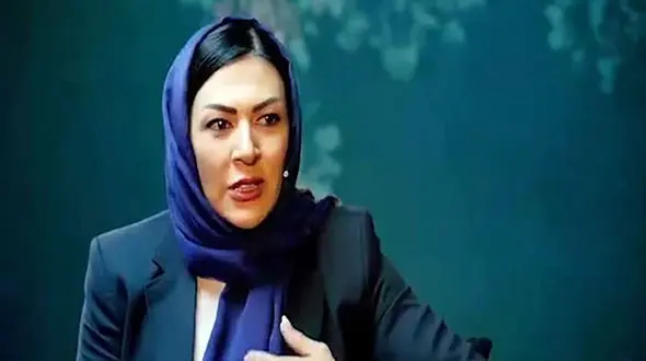 فیلم  / پیشنهاد رابطه یک مدیر به الهام مختاری در رشته اتومبیلرانی ! / یک زن دارد و یک حرمسرا !