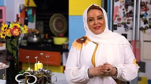 نگاهی به علاقه شدید بهاره رهنما به گل آفتابگردان؛ از دیزاین کیک و لباس سالگرد ازدواجش +عکس