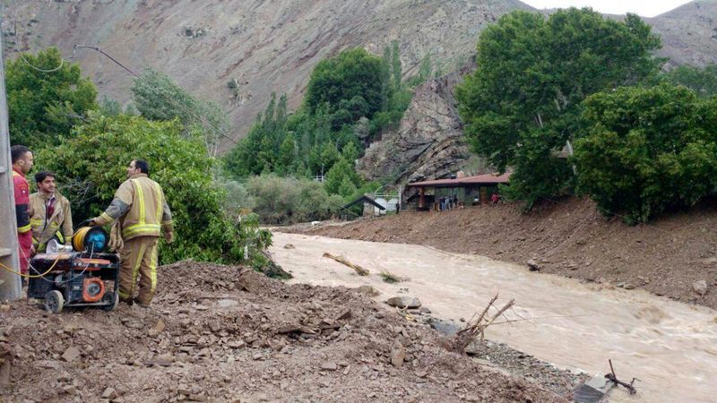 عکس عجیب از سیل در لوسان