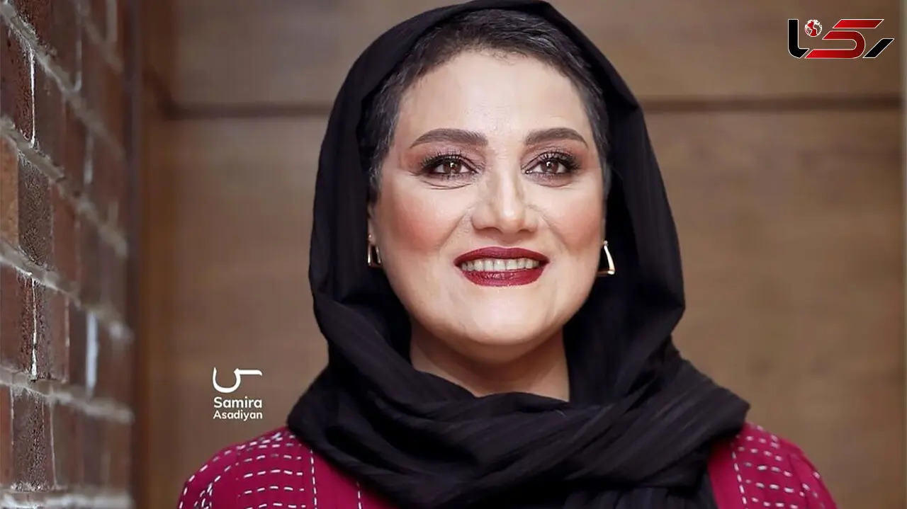 عکس ها/ نگاهی به استایل متفاوت شبنم مقدمی در جشن رونمایی از کتابش / از عینک خاص و لاکچری و تیپ سرتا پا آبی تا حلقه ساده ازدواجش با همسر جنتلمنش