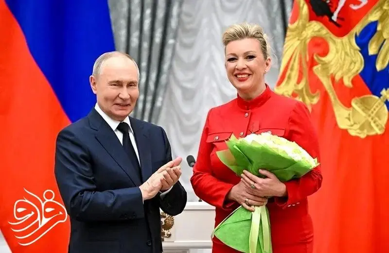 ولادیمیر پوتین، رئیس جمهور روسیه به مناسبت تولد ماریا زاخارووا، سخنگوی وزارت خارجه این کشور هدیه‌ای ویژه را به او داد