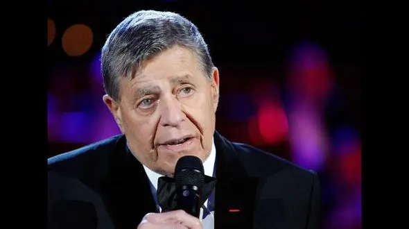 واکنش هنرمندان به درگذشت جری لوییس، سلطان کمدی دنیا 