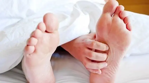 روش های جلوگیری از تعریق زیاد پا