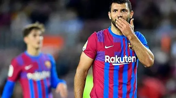 راز بازنشستگی آگوئرو اعلام شد