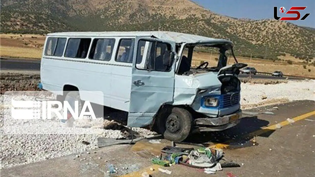 واژگونی خونین مینی بوس با 20 مسافر در قزوین