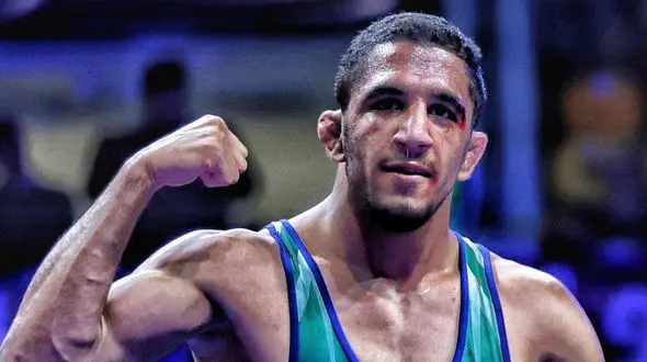 عموزاد در ثانیه های پایانی شکست خورد و پنجم شد