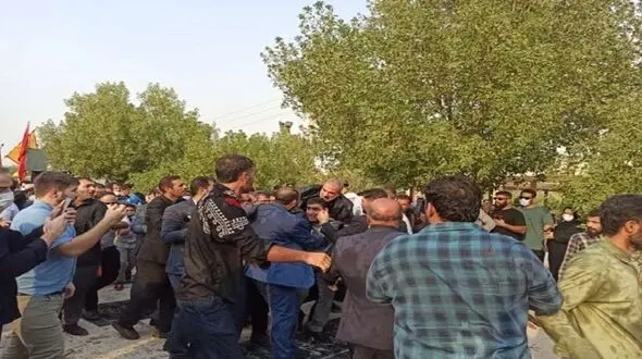 بیهوشی وزیر آموزش و پرورش بر اثر گرمای هوا در ایلام 