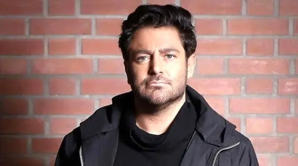 رضا گلزار: من عربی و معارف کنکور درس میدادم/ نفر 5 کنکور شدم اصلا به قیافم نمیاد انقدر درسخون باشم!