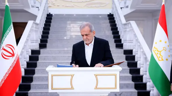 پزشکیان در تاجیکستان: از هر جنگی متنفریم