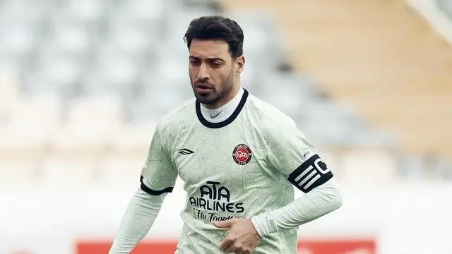 شجاع خلیل زاده: با کفش پاره تست فوتبال دادم / همه مسخرم کردند