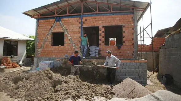 بانک ها برای پرداخت تسهیلات وام مسکن روستایی همت بیشتری داشته باشند