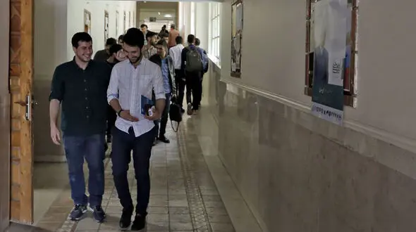 شرایط دریافت وام کمک هزینه تحصیلی دانشجویان اعلام شد